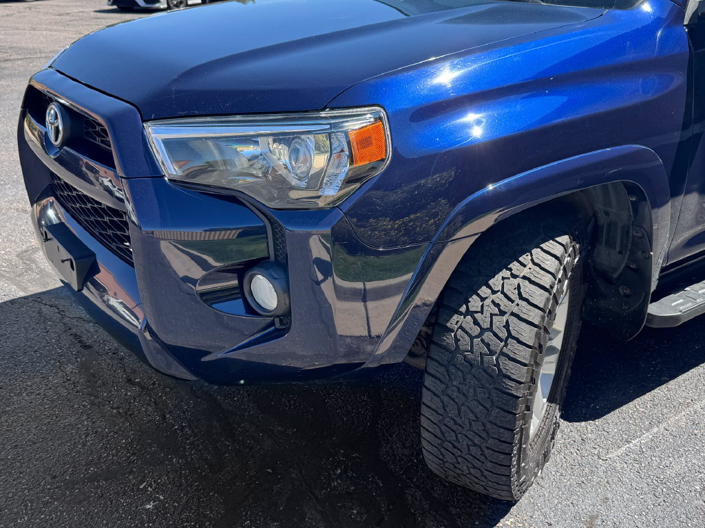 Used 2017 Toyota 4Runner SR5 Premium AWD/4WD image 14