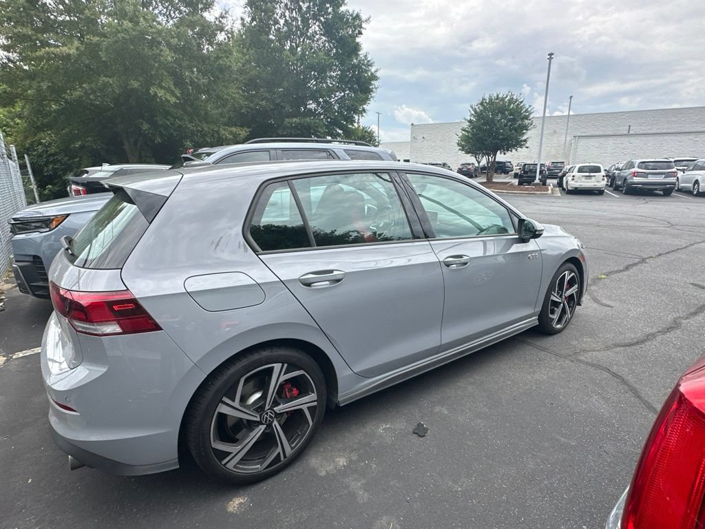 Used 2025 Volkswagen GTI SE FWD image 4