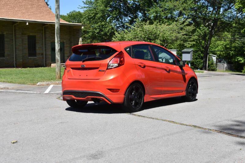 Used 2015 Ford Fiesta ST w/ ST Recaro Package FWD image 7