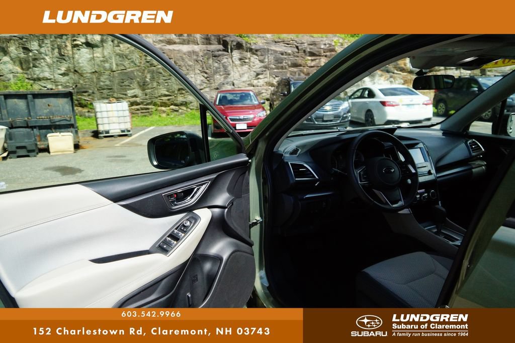 Used 2019 Subaru Forester Premium AWD/4WD image 10
