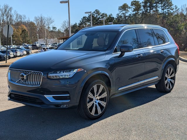 Used 2022 Volvo XC90 T6 Inscription w/ Advanced Package image 1