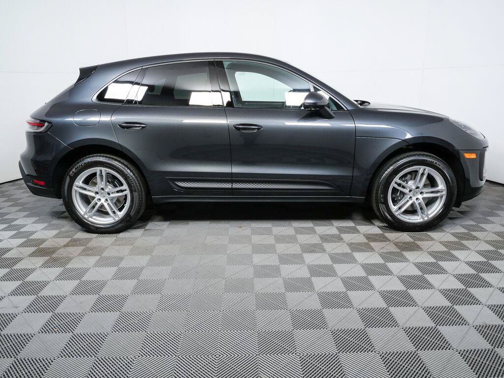Certified 2026 Porsche Macan Turbo AWD/4WD image 26