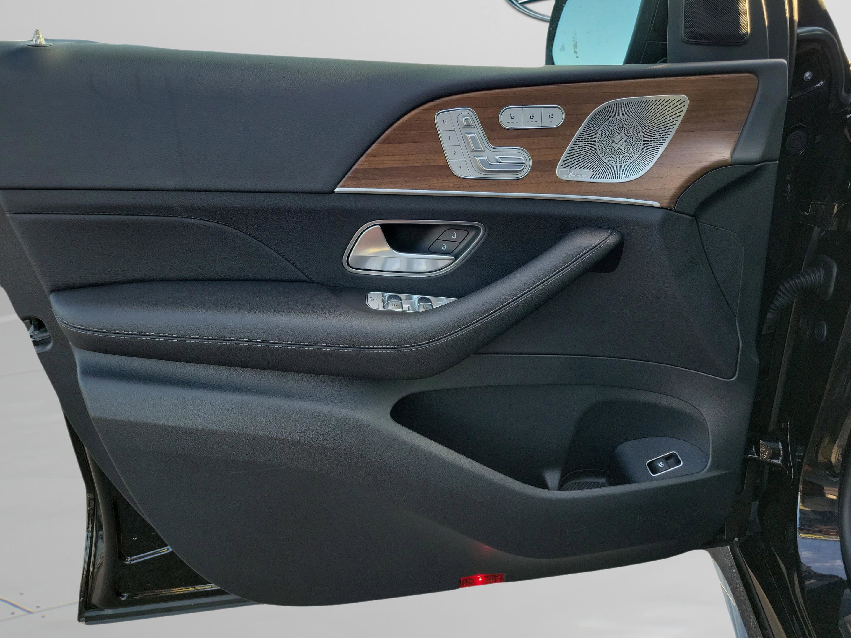 Certified 2025 Mercedes-Benz GLE 580 4MATIC image 22