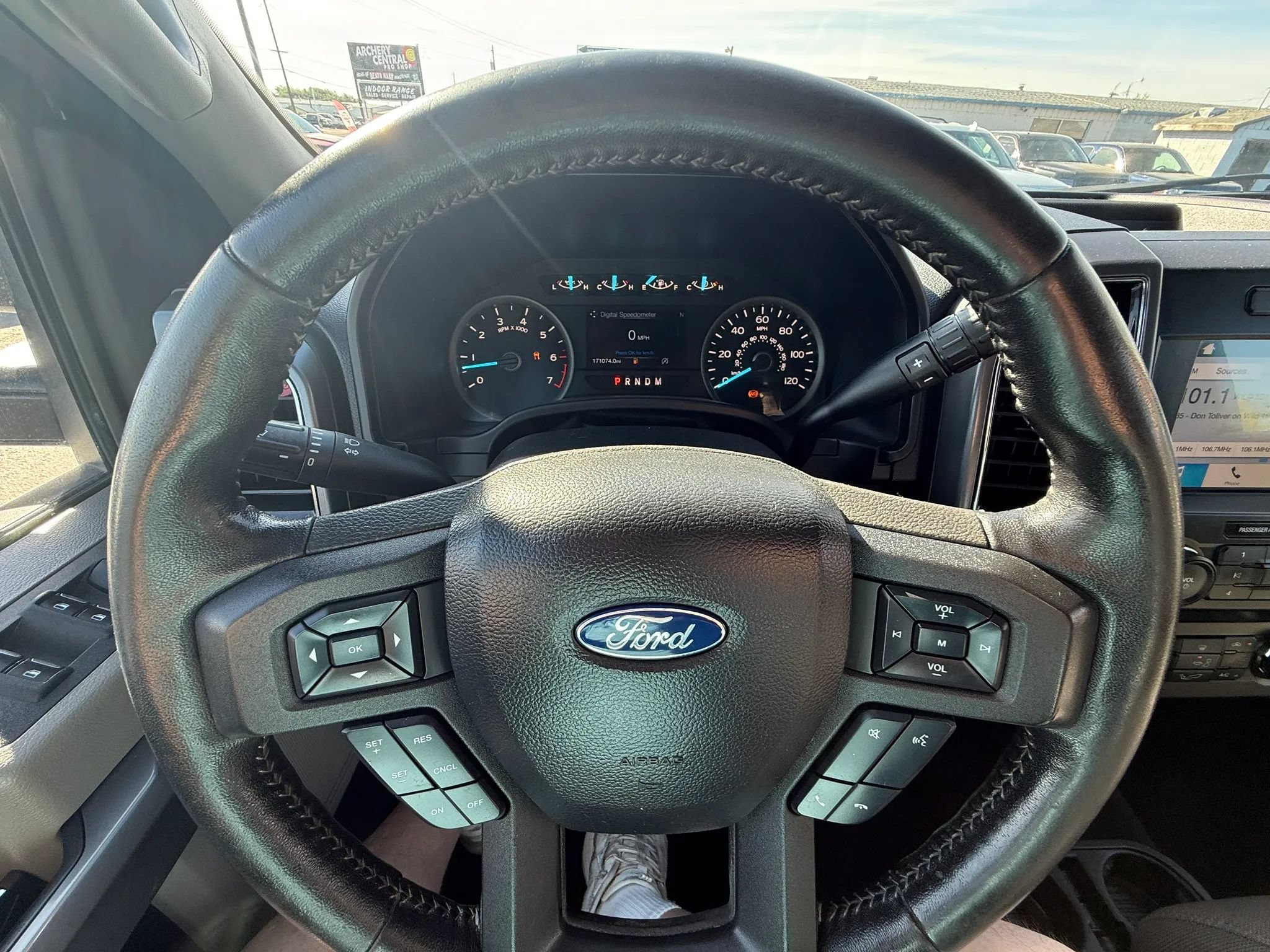 Used 2019 Ford F150 XLT w/ Equipment Group 302A Luxury AWD/4WD image 8