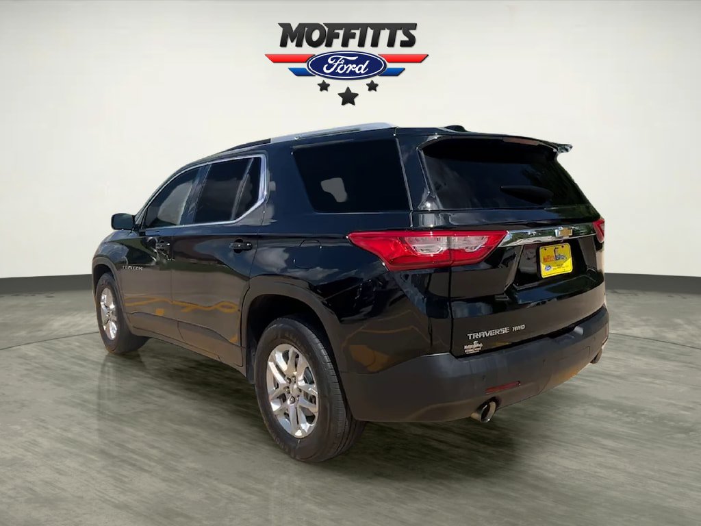 Used 2018 Chevrolet Traverse LT AWD/4WD image 3