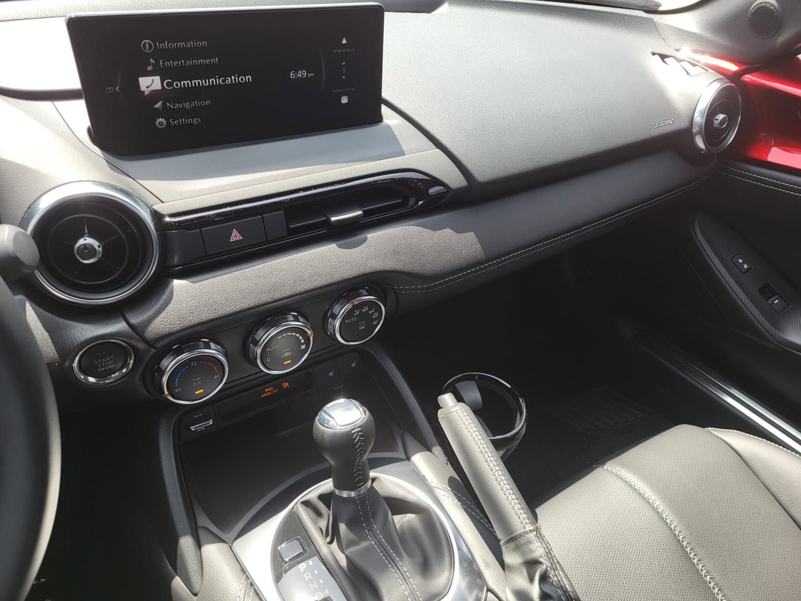 New 2026 MAZDA MX-5 Miata RF Grand Touring RWD image 15