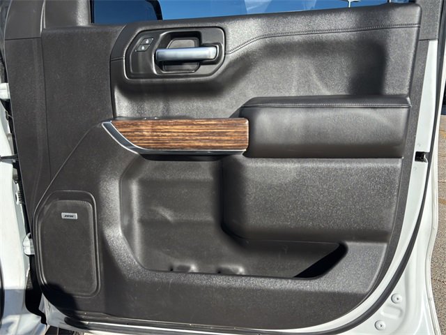 Used 2019 Chevrolet Silverado 1500 High Country w/ Safety Package II image 10