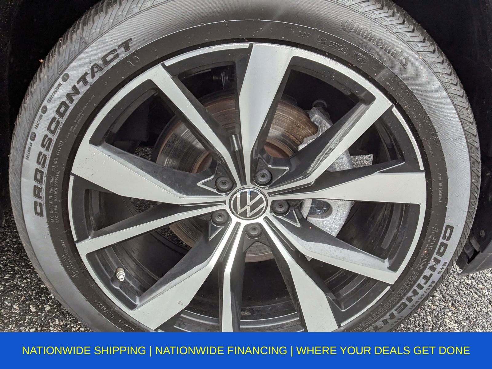 Used 2025 Volkswagen Atlas Cross Sport SEL Premium R-Line image 14