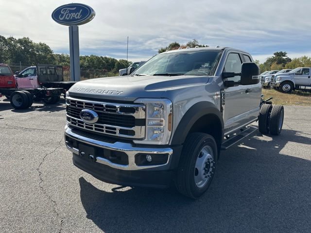 New 2026 Ford F550 4x4 SuperCab Super Duty image 3