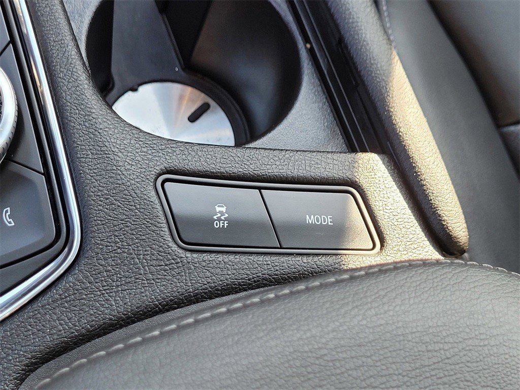 Certified 2024 Cadillac XT6 Premium Luxury w/ Technology Package image 19