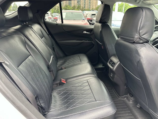 Used 2022 Chevrolet Equinox LT AWD/4WD image 12