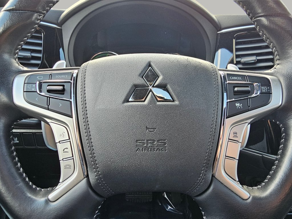 Used 2021 Mitsubishi Outlander GT AWD/4WD image 2