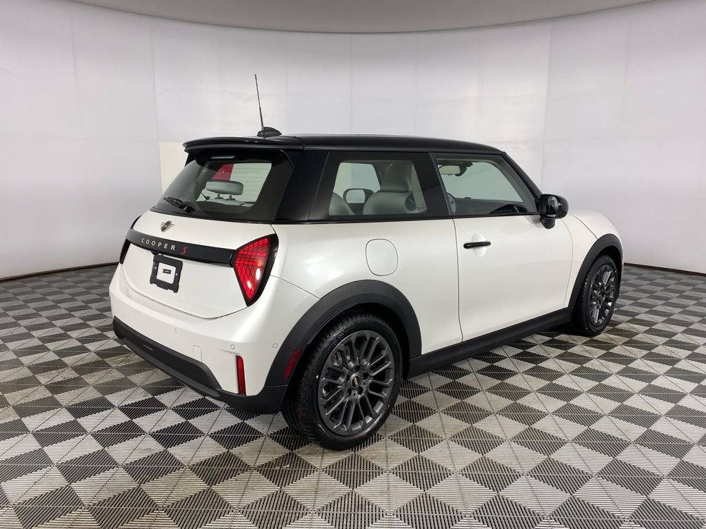 New 2026 MINI Cooper S image 21