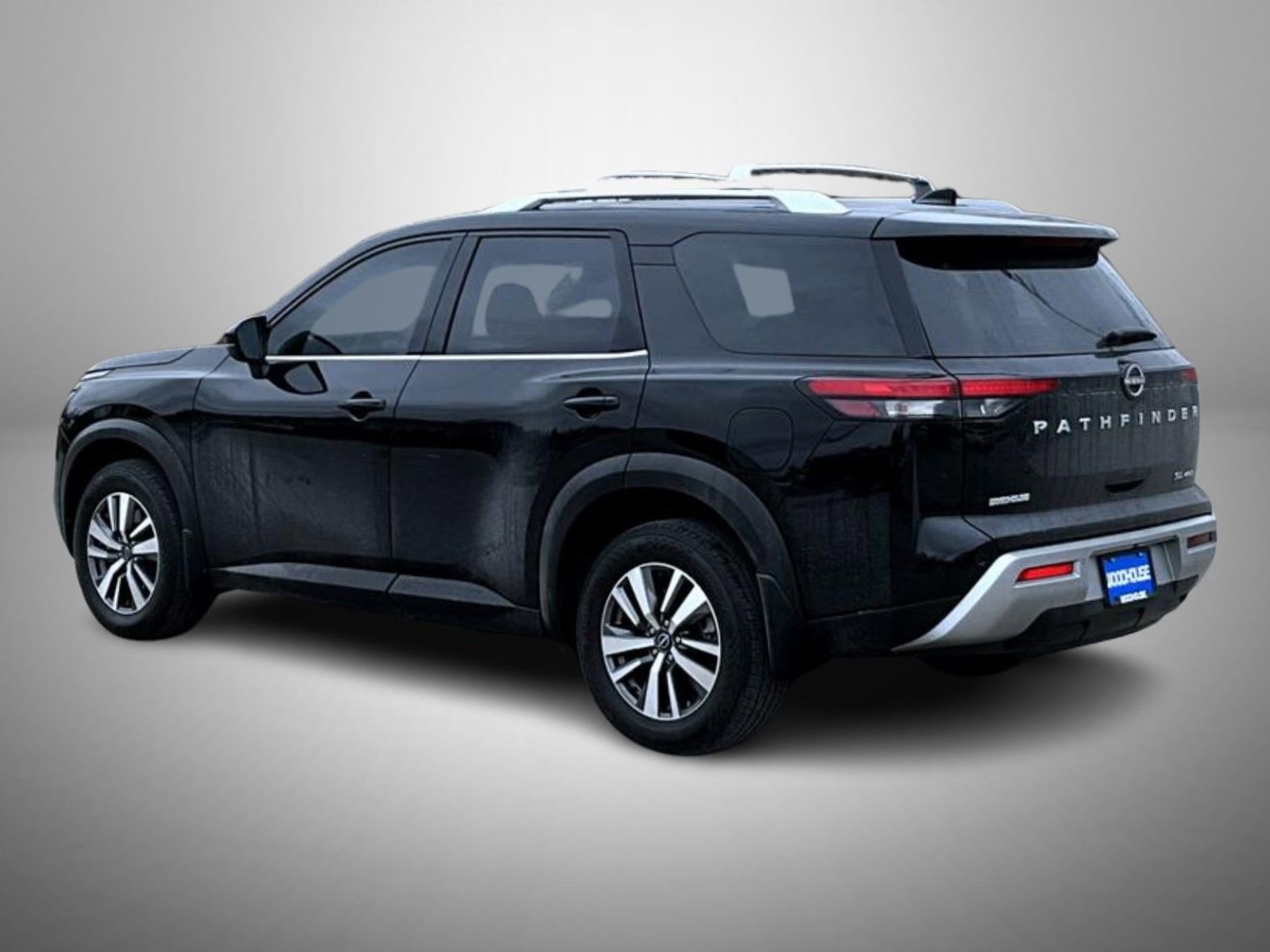 Used 2024 Nissan Pathfinder SL image 7