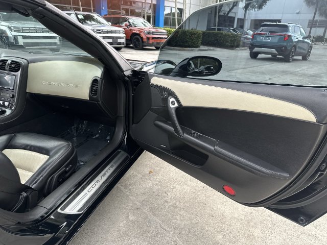 Used 2008 Chevrolet Corvette Convertible w/ Preferred Equipment Group RWD image 23