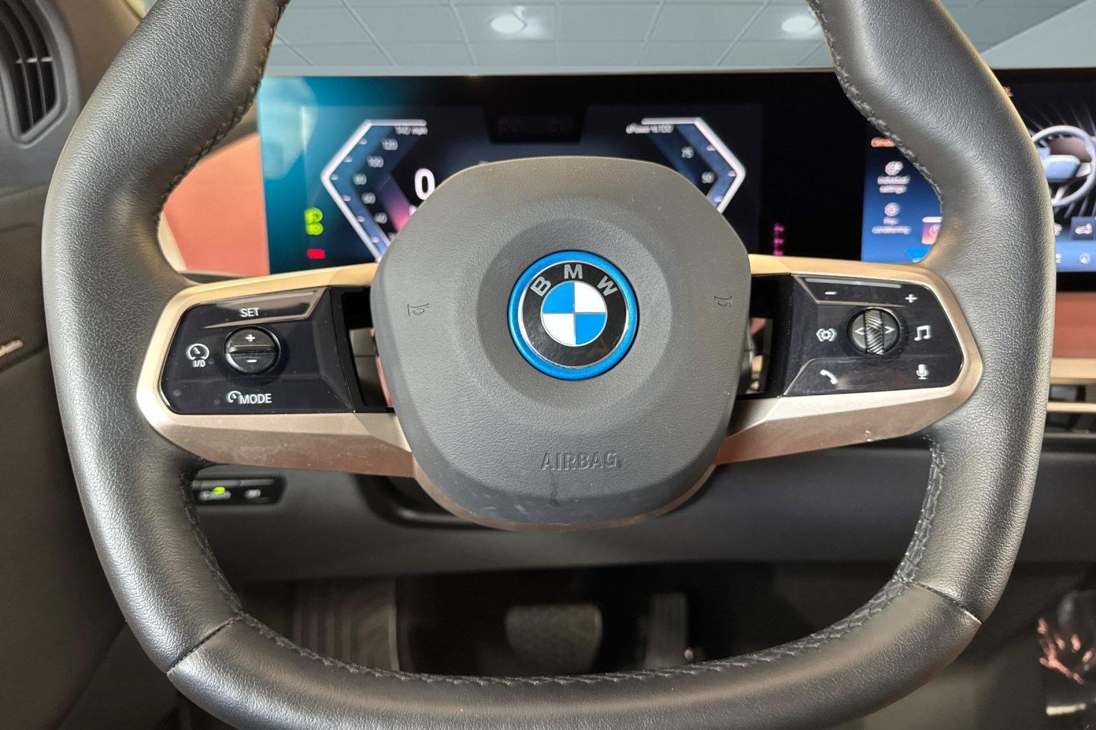Certified 2024 BMW iX xDrive50 w/ Sport Package AWD/4WD image 11