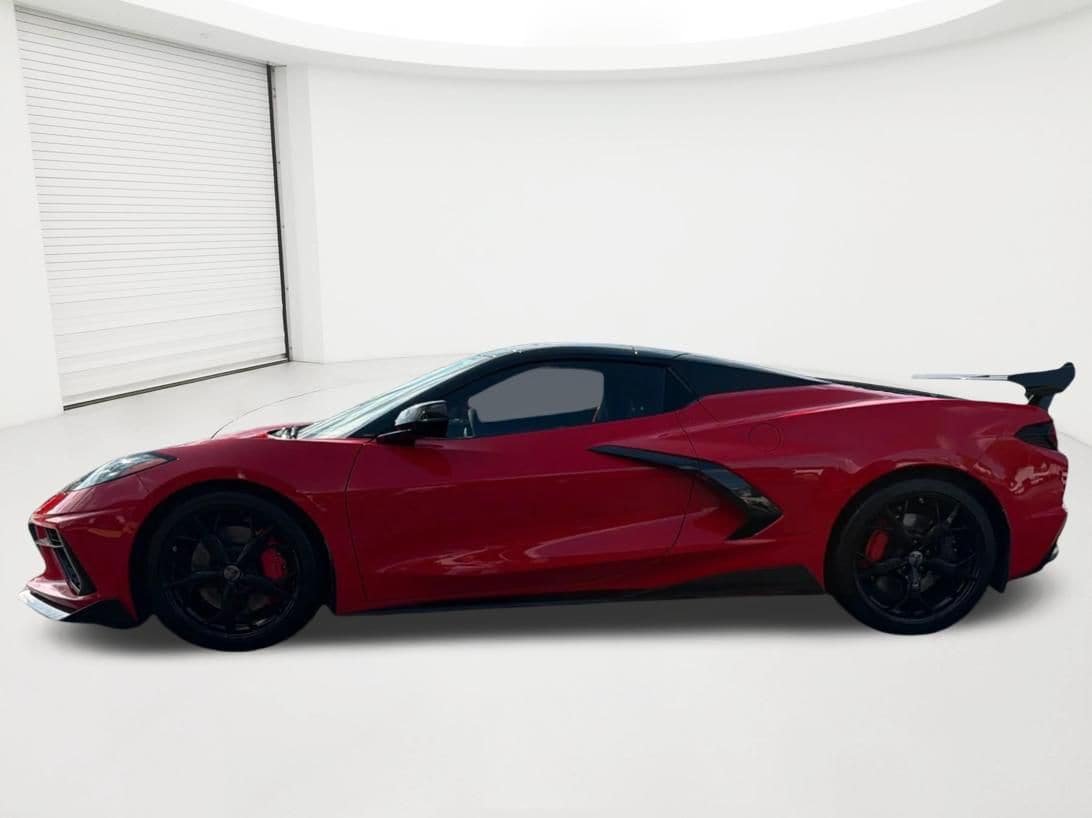 Used 2022 Chevrolet Corvette Stingray Premium Conv w/ Z51 Performance Package RWD image 8