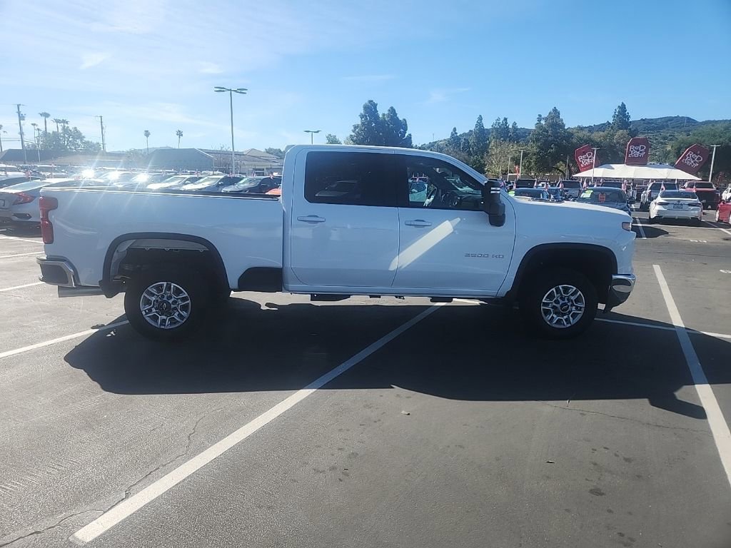 Used 2025 Chevrolet Silverado 2500 LT w/ Safety Package image 6