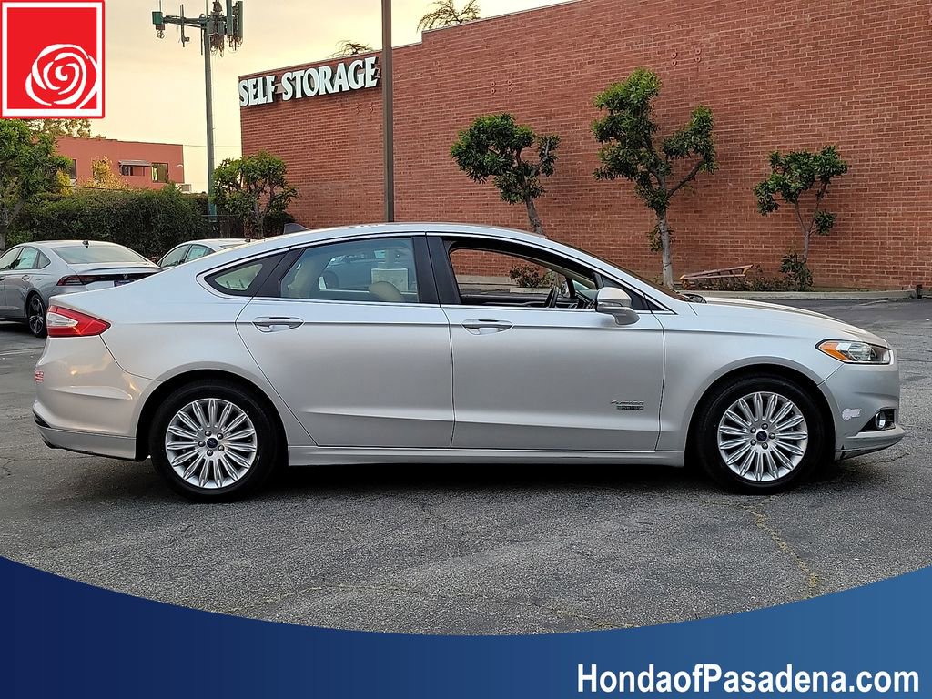 Used 2014 Ford Fusion Energi SE image 4