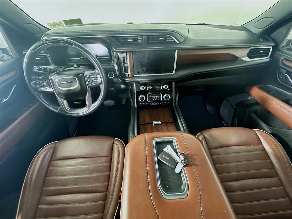 Used 2023 GMC Yukon Denali Ultimate image 10