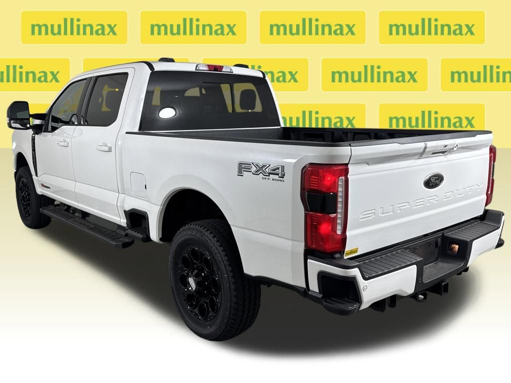 New 2026 Ford F350 Lariat w/ Black Appearance Package image 3
