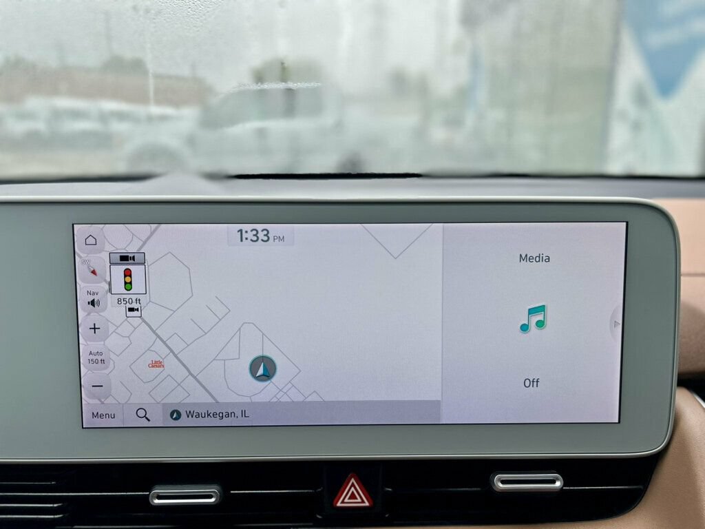 Used 2024 Hyundai Ioniq 5 Limited AWD/4WD image 25