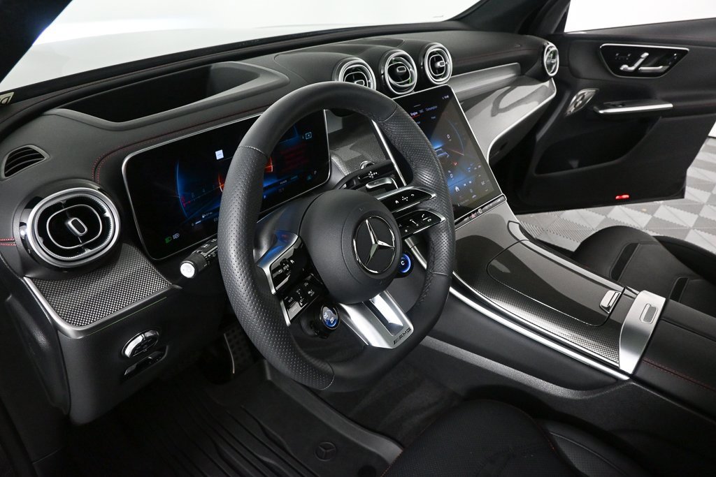 Used 2024 Mercedes-Benz GLC 43 AMG 4MATIC image 6