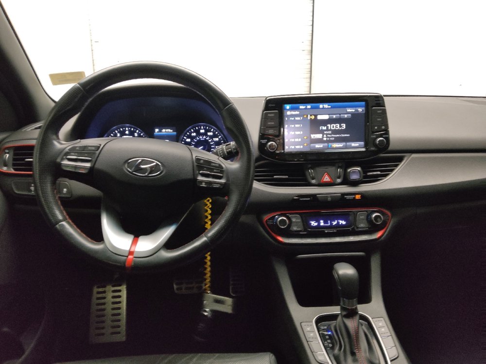 Used 2018 Hyundai Elantra GT Sport w/ Sport Tech Package 04 image 22