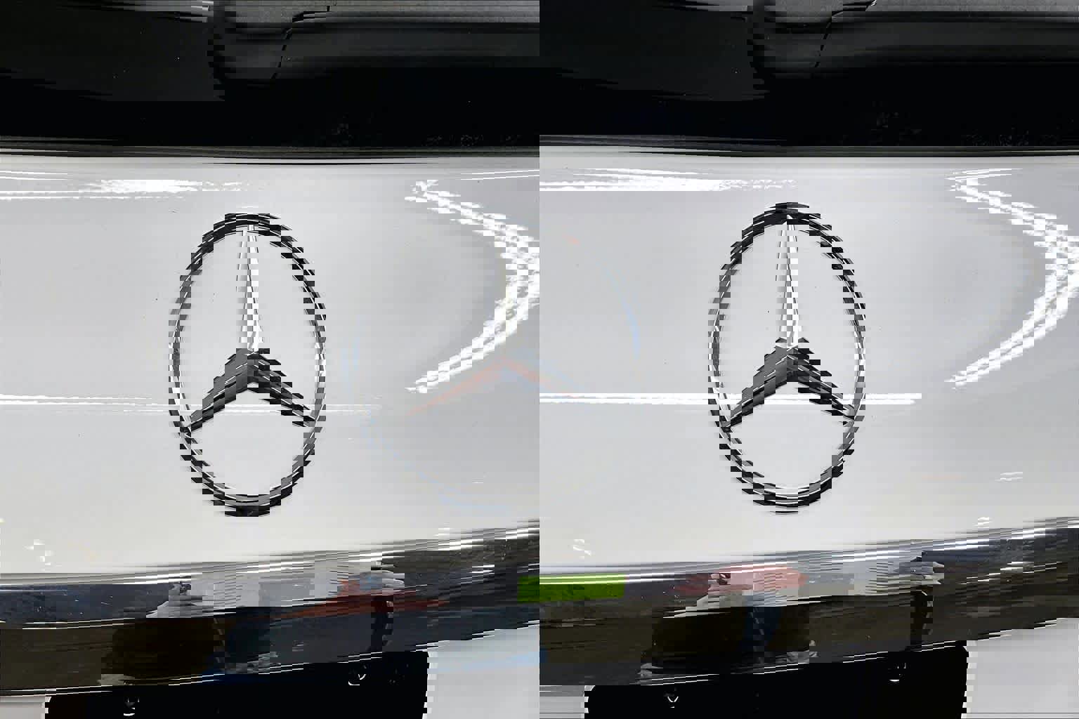 Used 2025 Mercedes-Benz GLS 63 AMG 4MATIC image 32