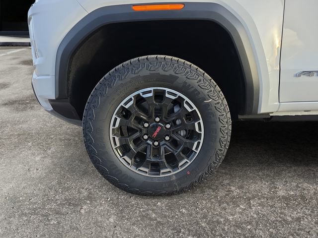 New 2026 GMC Canyon AT4 w/ AT4 Premium Package image 9