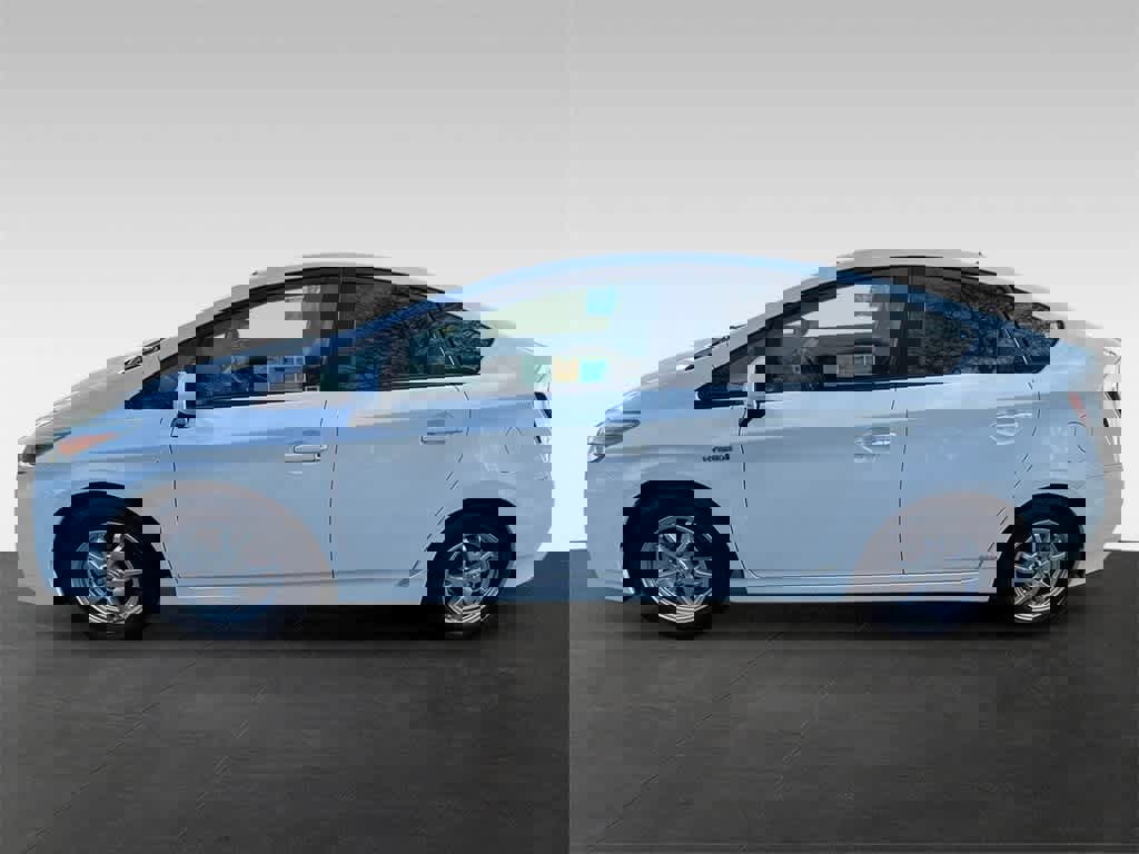 Used 2011 Toyota Prius Five image 3