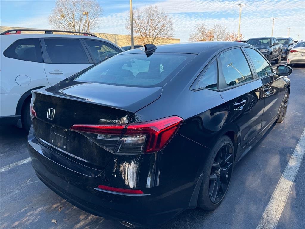 Used 2022 Honda Civic Sport image 5