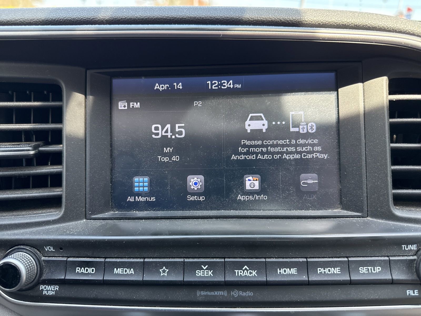 Used 2020 Hyundai Elantra SEL image 11