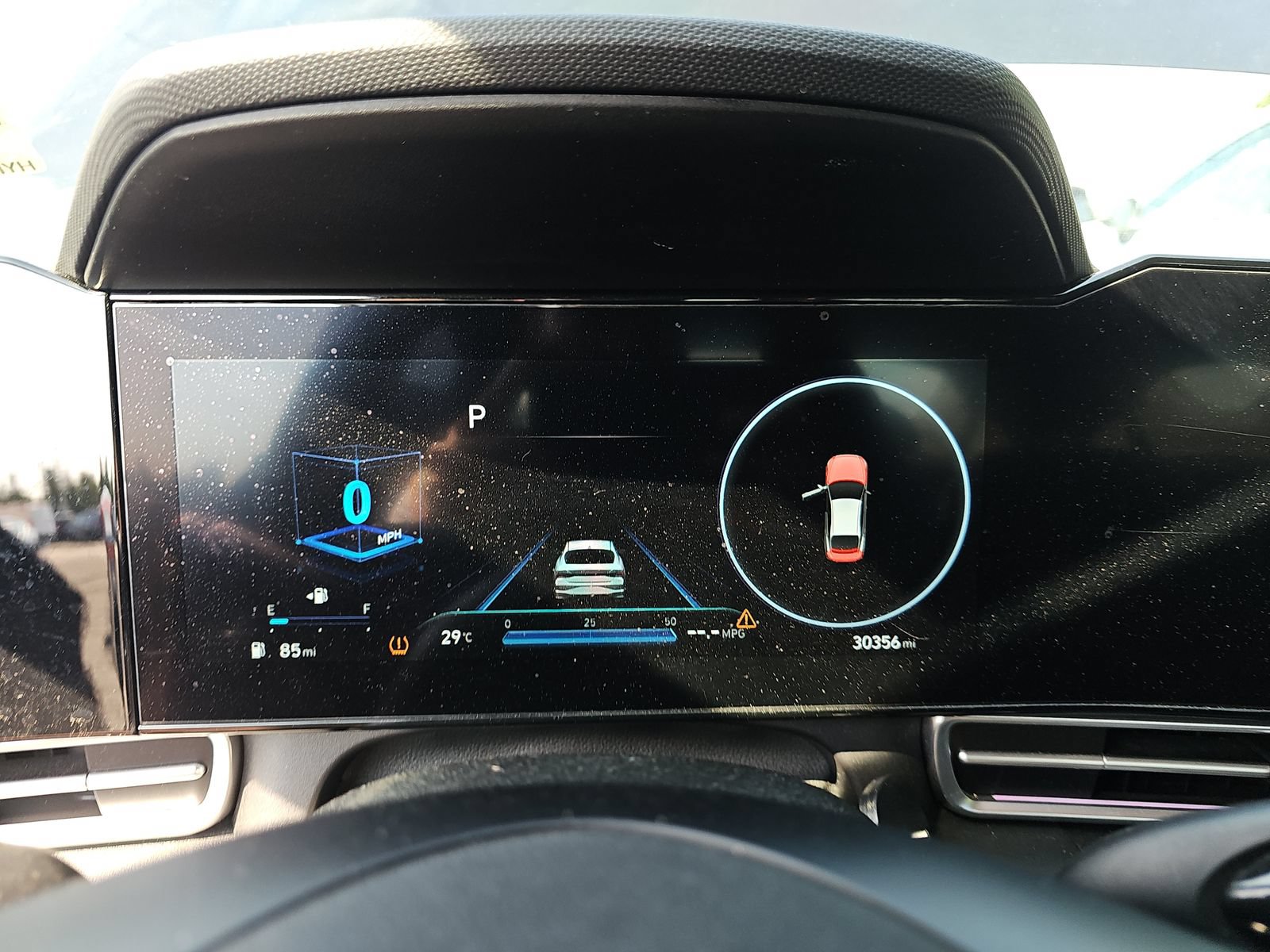 Used 2023 Hyundai Elantra Limited FWD image 15