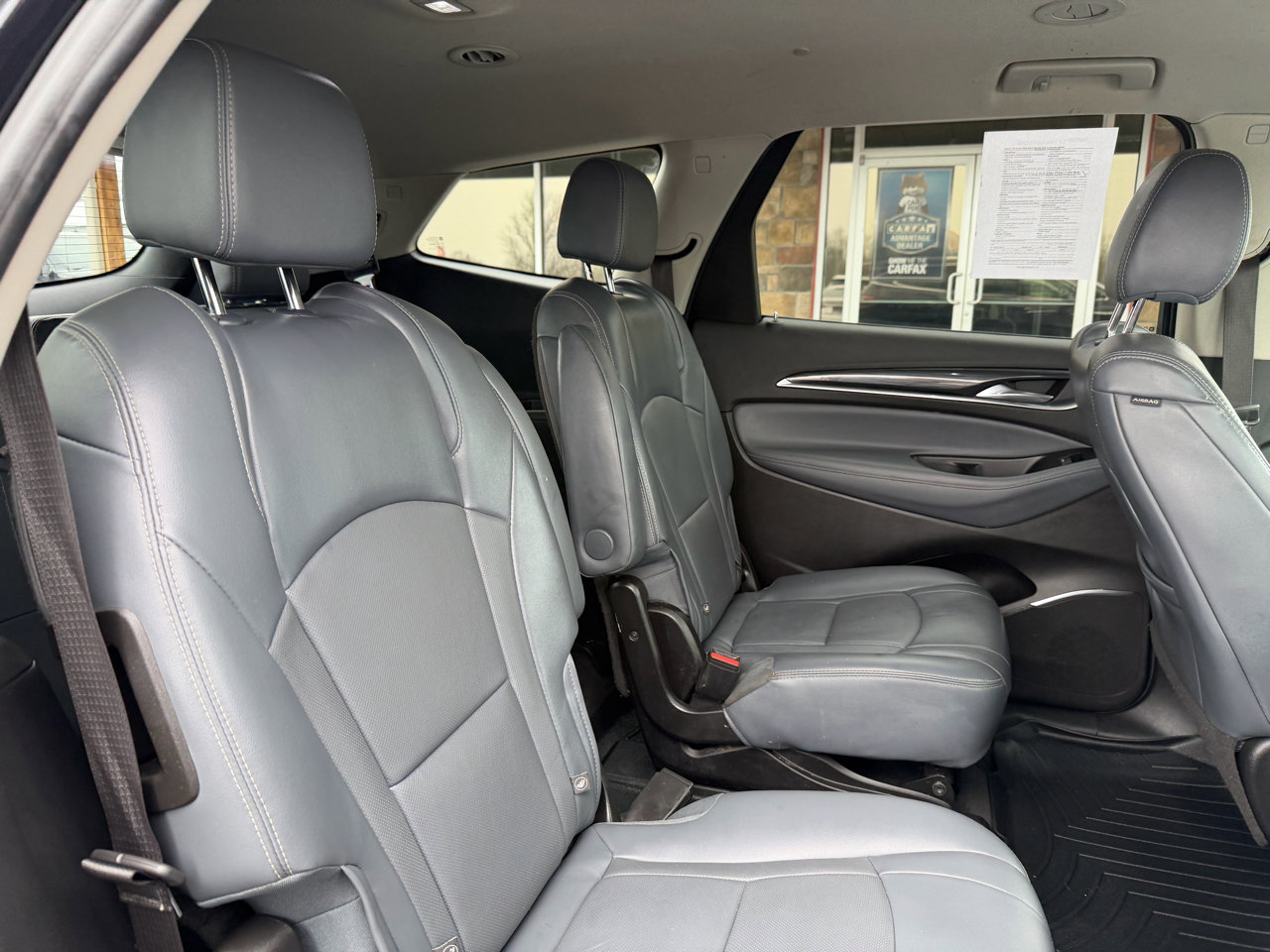 Used 2020 Buick Enclave Essence image 22