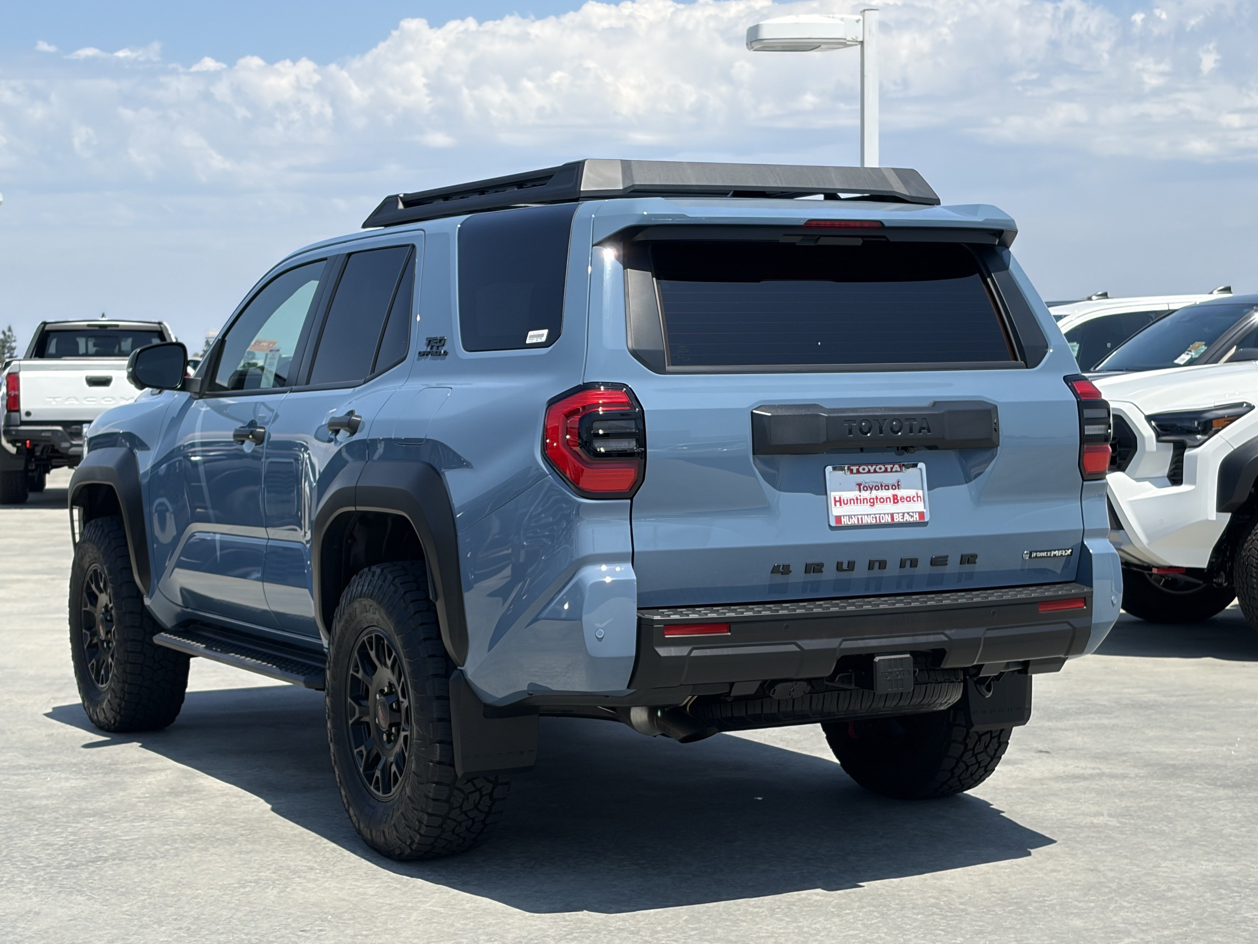 Certified 2025 Toyota 4Runner TRD Off-Road Premium AWD/4WD image 5