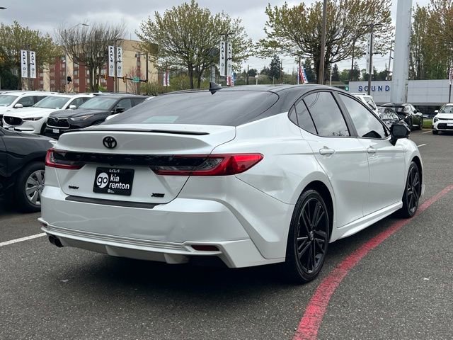 Used 2025 Toyota Camry XSE FWD image 5