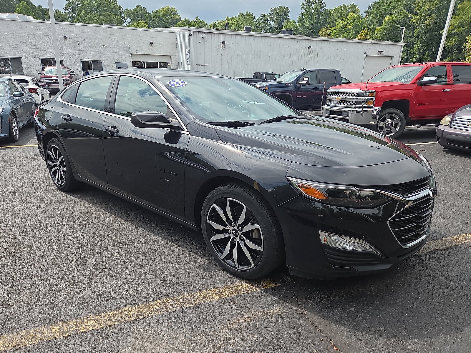 Used 2022 Chevrolet Malibu RS FWD video 1