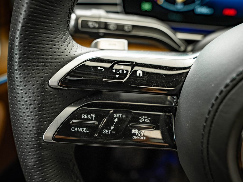 Certified 2026 Mercedes-Benz GLS 450 4MATIC image 30