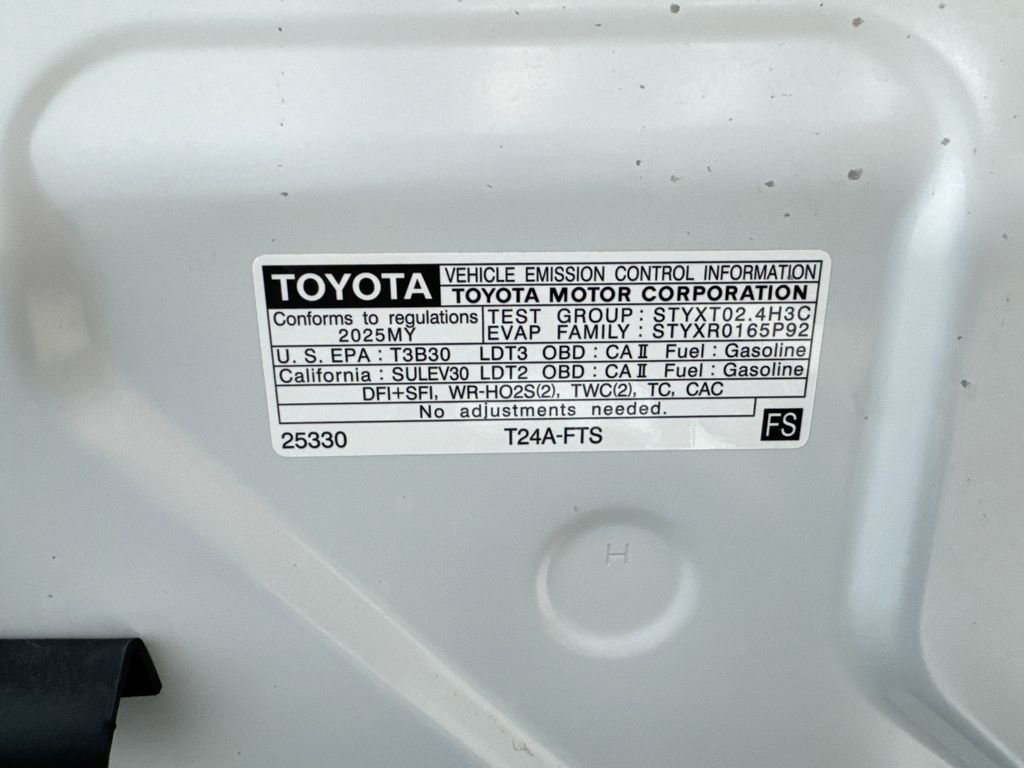 Used 2025 Toyota 4Runner SR5 AWD/4WD image 79