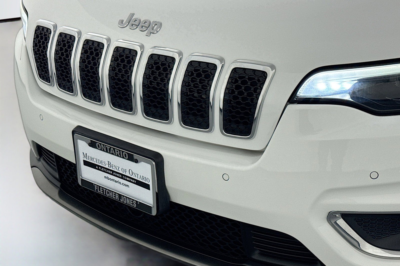 Used 2021 Jeep Cherokee Limited image 12
