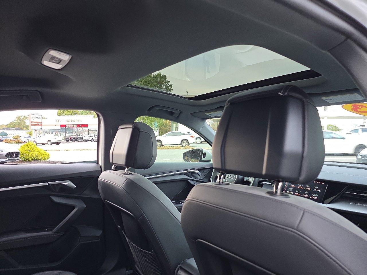 Used 2023 Audi A3 2.0T Premium w/ Convenience Package image 41