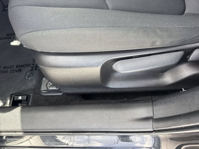 Used 2022 Toyota Corolla LE FWD image 12