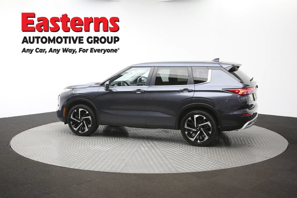 Used 2024 Mitsubishi Outlander SE AWD/4WD image 61