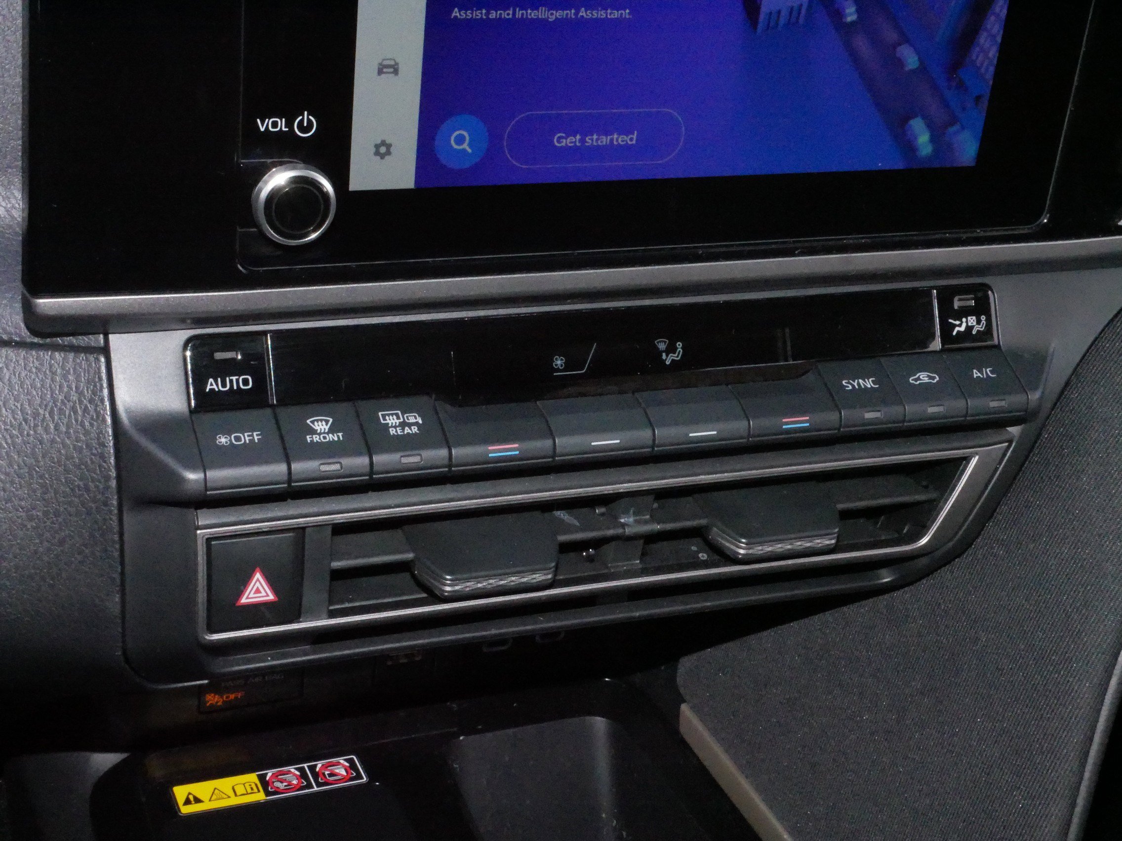 Certified 2025 Toyota Camry LE image 23