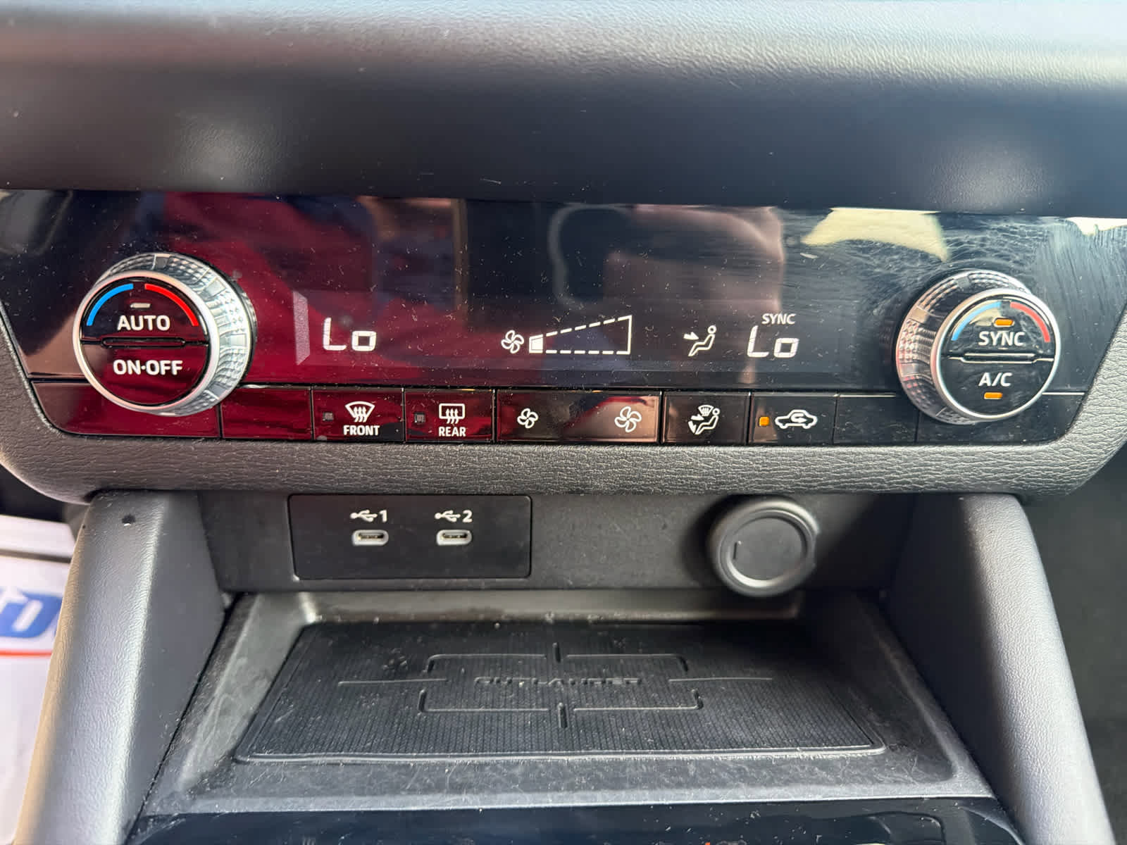 Used 2025 Mitsubishi Outlander ES FWD image 18
