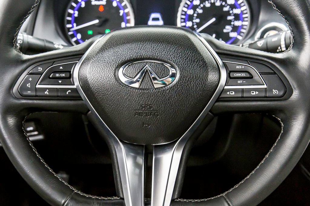 Used 2018 INFINITI Q60 3.0t Luxe w/ Sensory Package 3.0T Luxe RWD image 27