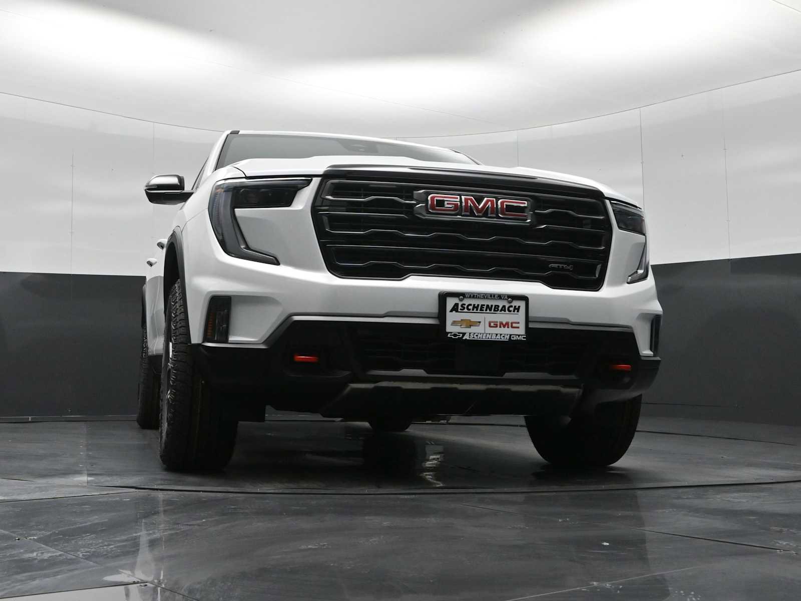 New 2026 GMC Acadia AT4 w/ Luxury Package image 19