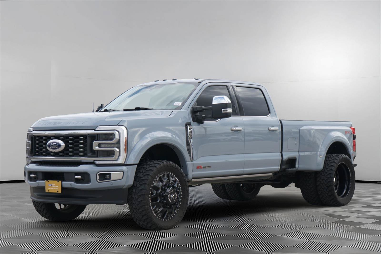 Used 2024 Ford F450 Limited w/ FX4 Off-Road Package AWD/4WD image 8