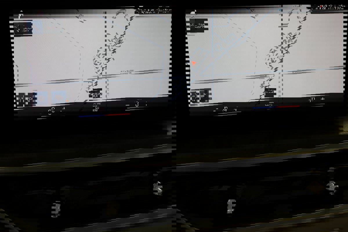 Used 2023 BMW X7 xDrive40i w/ M Sport Package image 8